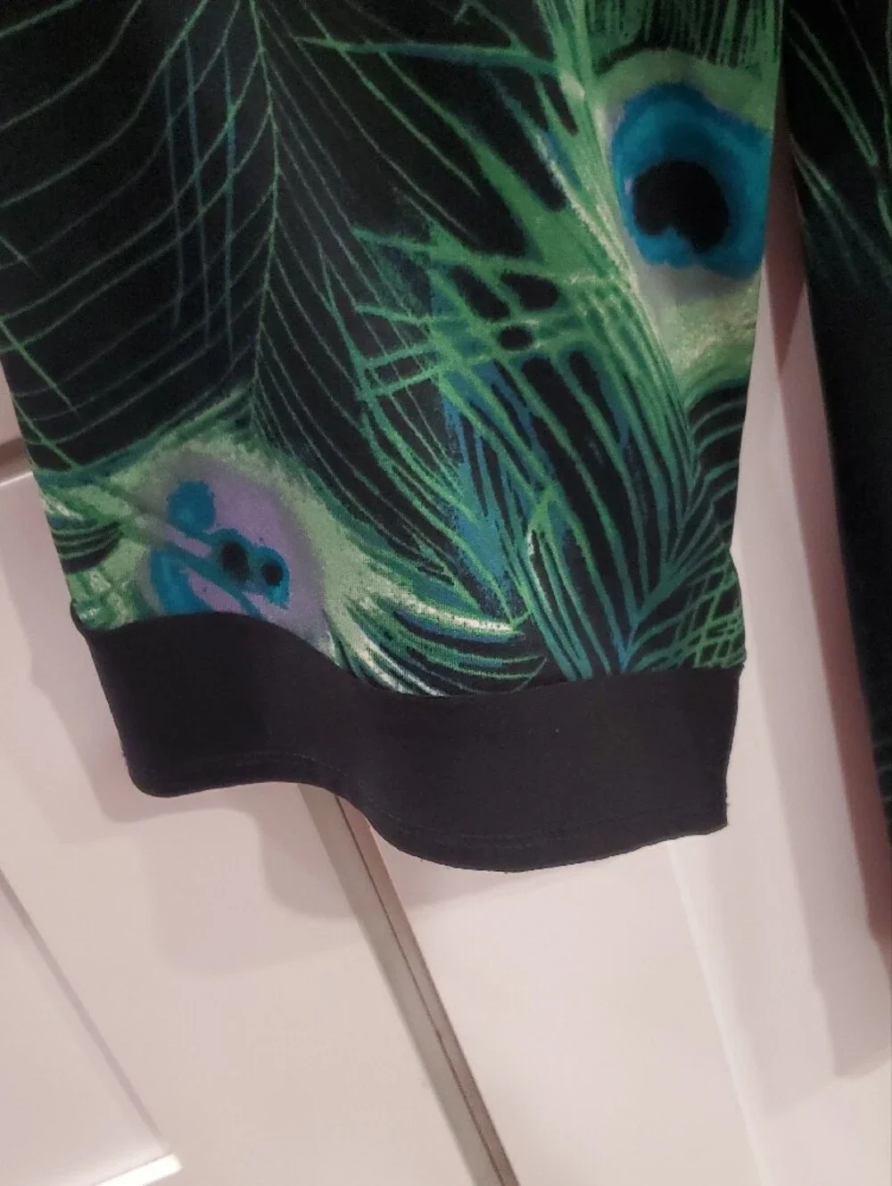 Cato Black and Green Peacock-Print V-Neck Tunic - Picture 5 of 9